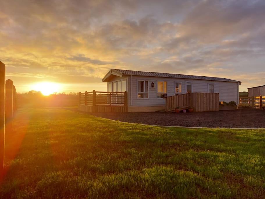 Drumrammer Farm Lodge Ahoghill Exteriér fotografie
